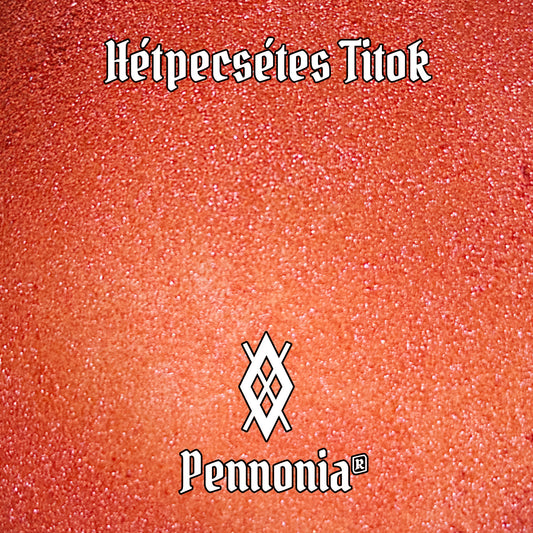 Pennonia Hétpecsétes Titok (Seven-Sealed Secret) liquid shimmer swatch