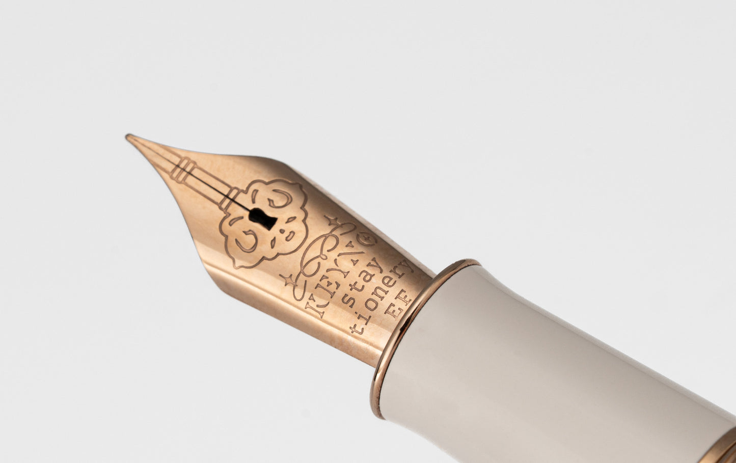 Keyno.Stationery No.14 Cherishment fountain pen nib with keyhole