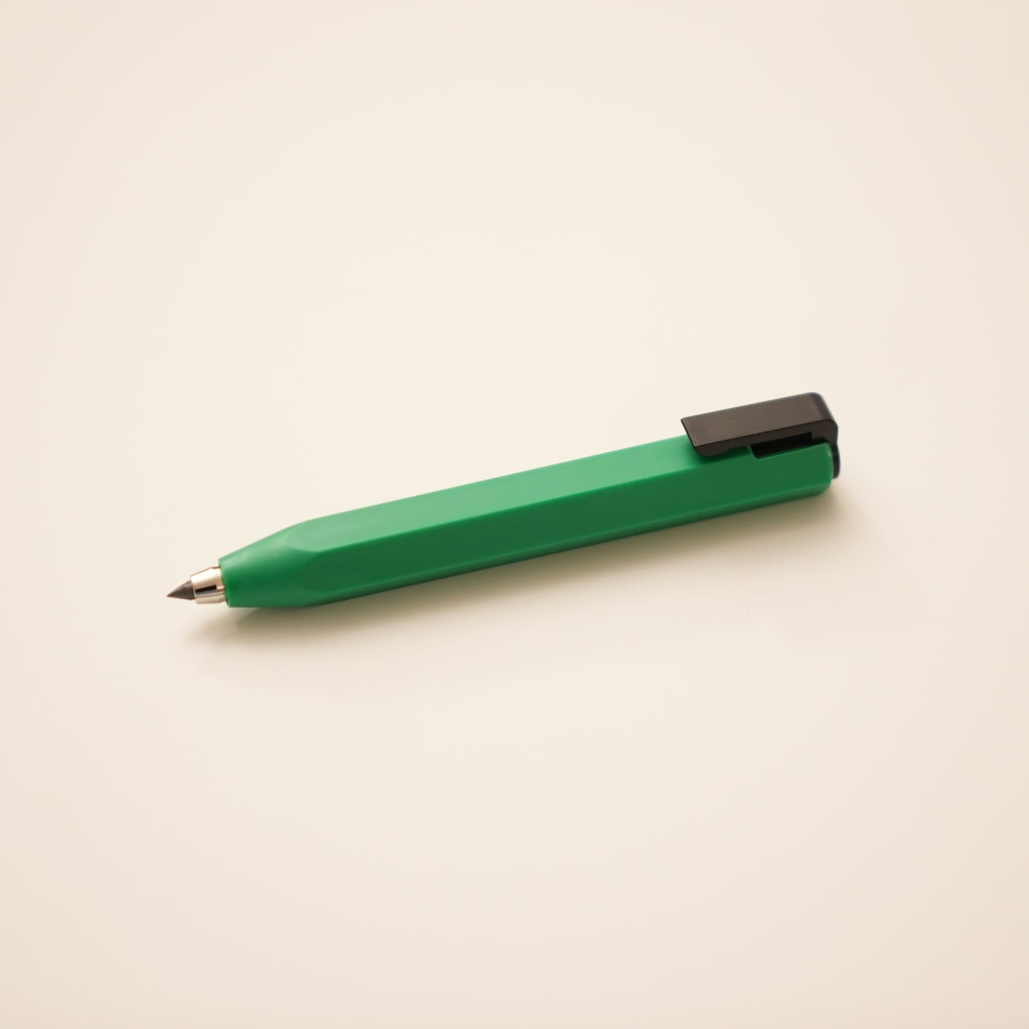 Shorty Milano Lead Holder