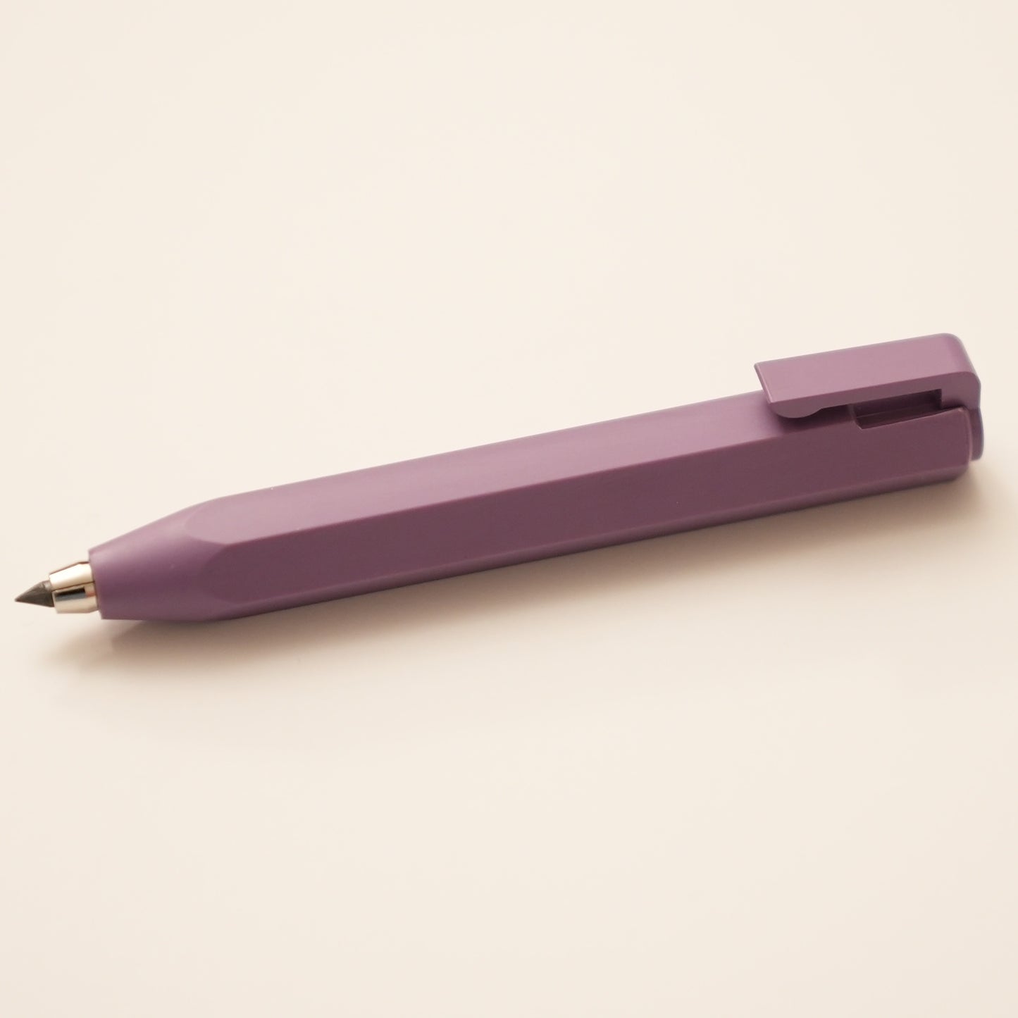 Shorty Milano Lead Holder
