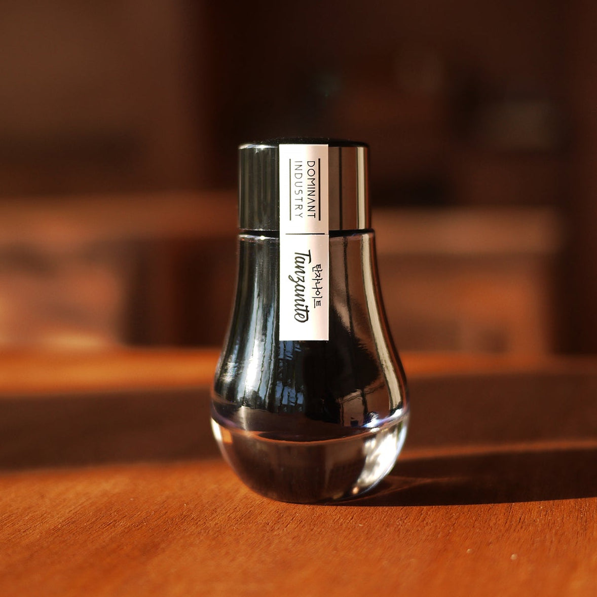 dominant industry Tanzanite 018 25ml bottle 