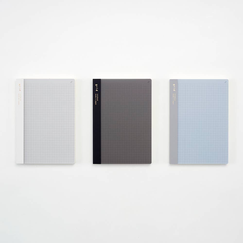 Isshoni A5  notebook in white, black, and blue